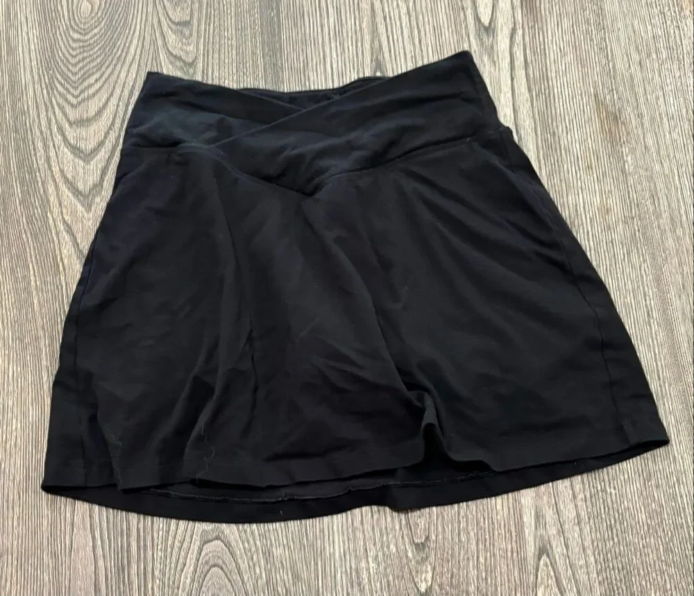 PINK Victoria's Secret Women's High Waist V-Crossover Skort Black Size Medium